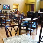 Hampton Inn & Suites Williamsburg-Richmond Road 