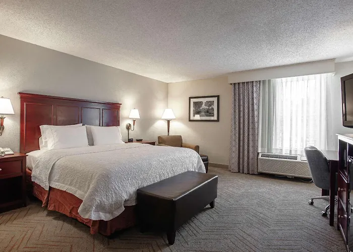 Hampton Inn & Suites Williamsburg-Richmond Road