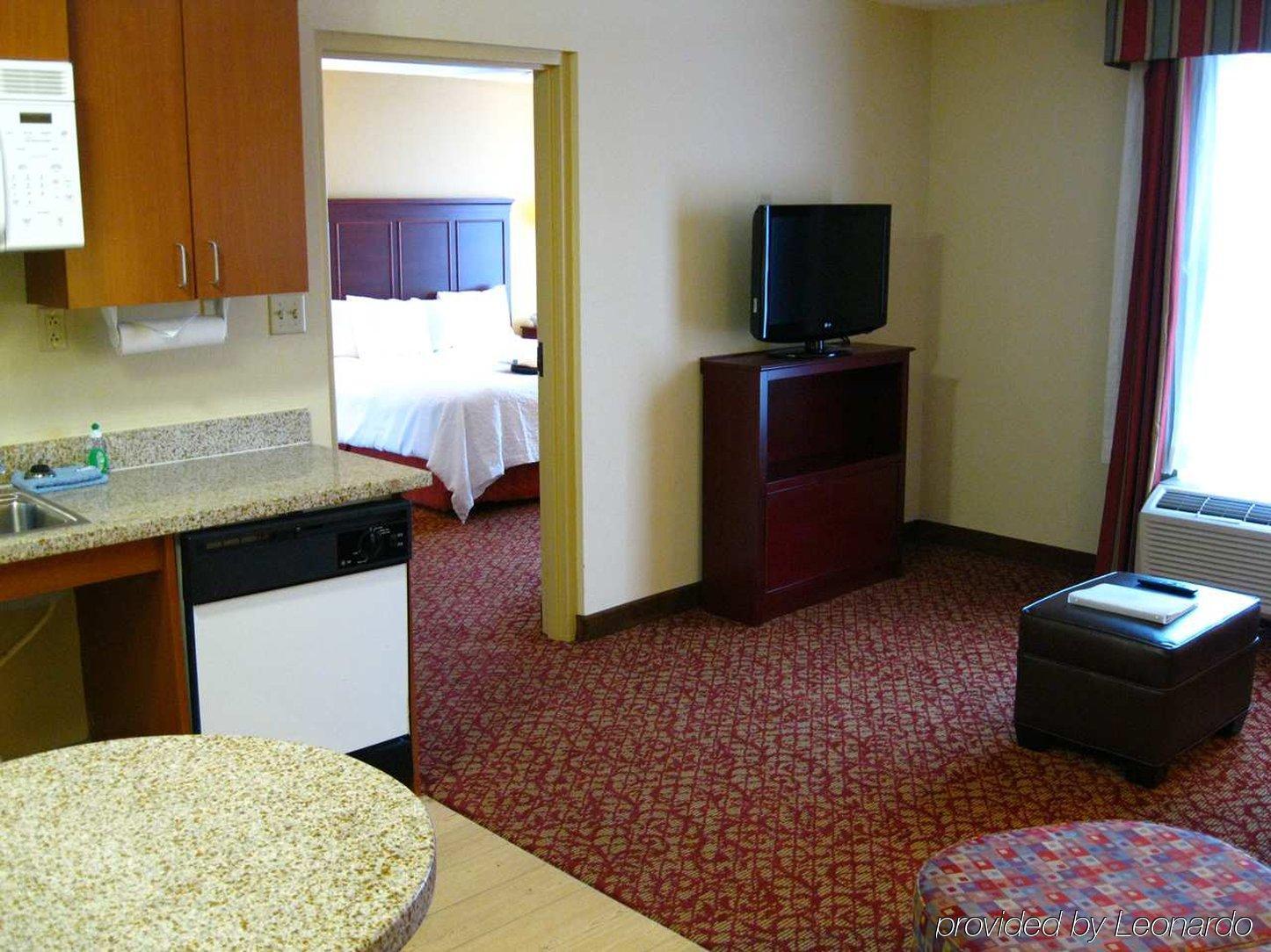 Hotel Hampton & Williamsburg-richmond Road